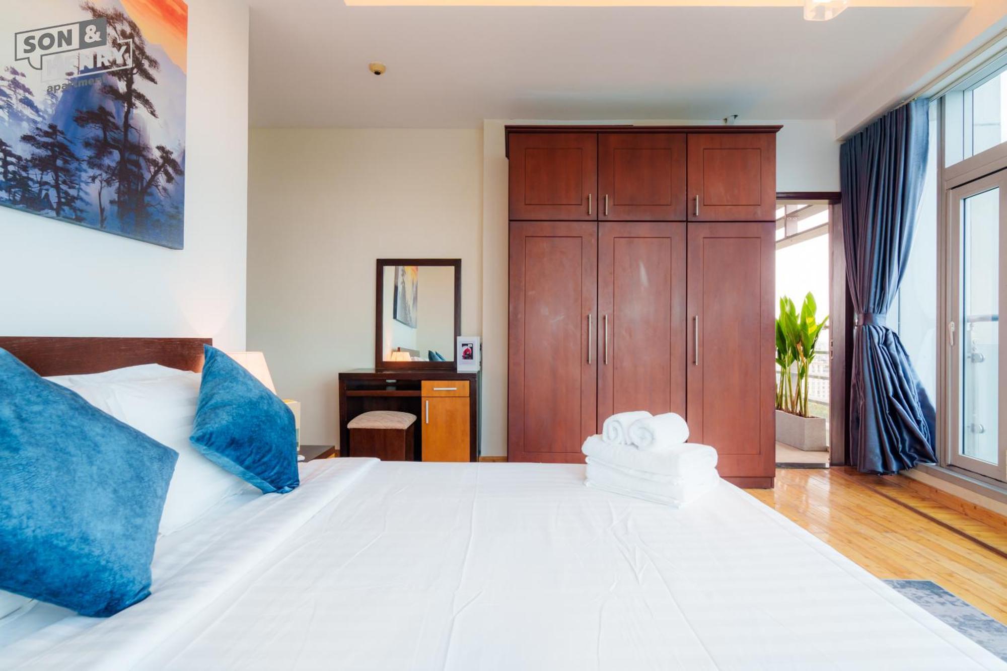 Son&Henry Sailing Tower Apartment Ho Chi Minh City Exterior photo