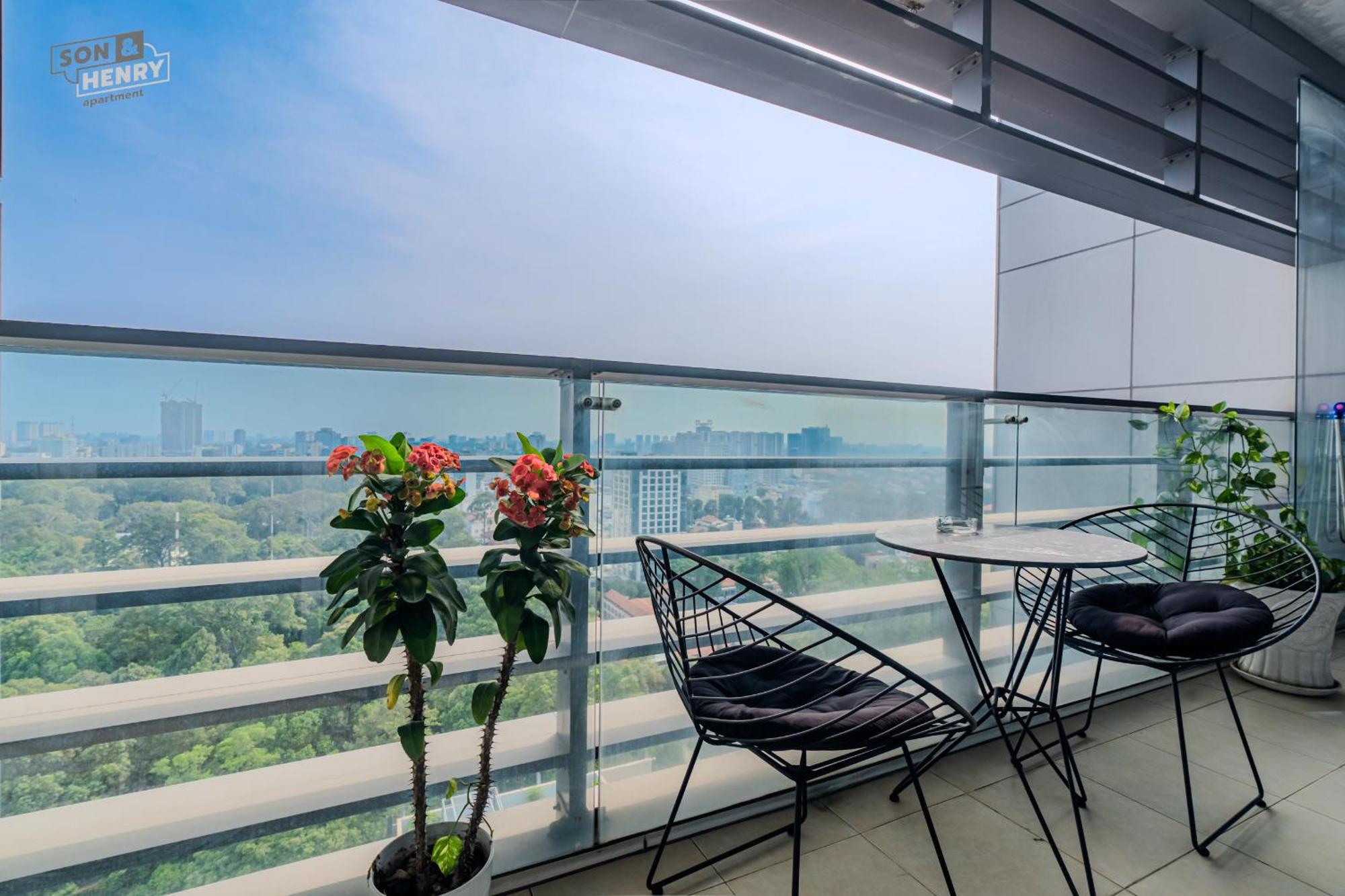 Son&Henry Sailing Tower Apartment Ho Chi Minh City Exterior photo