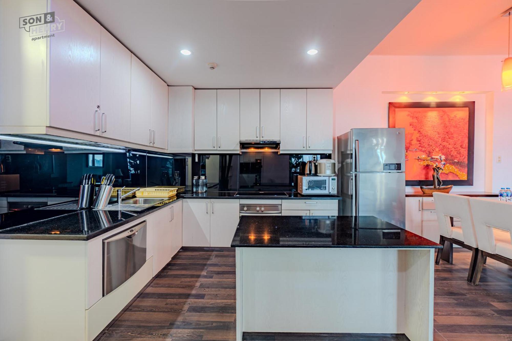 Son&Henry Sailing Tower Apartment Ho Chi Minh City Exterior photo